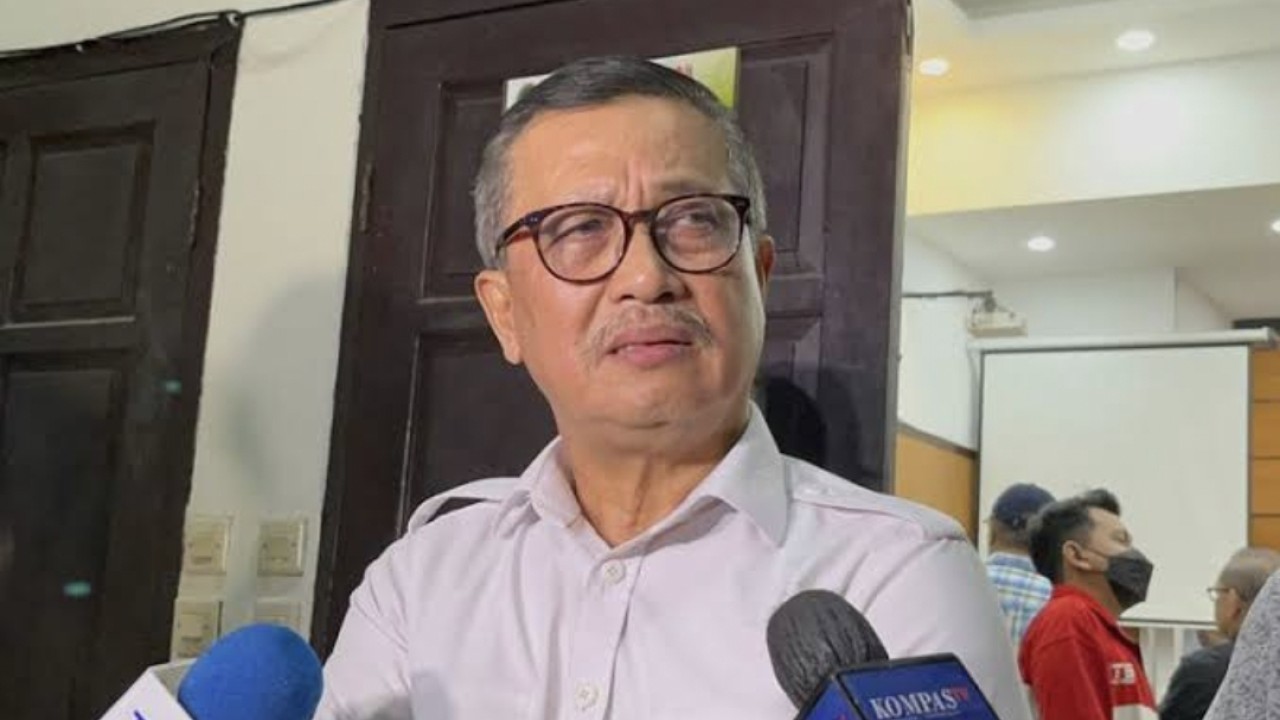 Ketua Umum PP PTMSI Komjen Pol Oegroseno