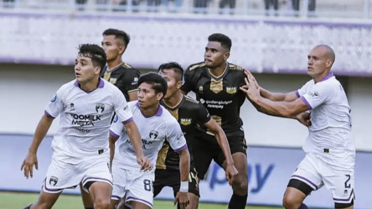 Laga Persita vs Dewa United