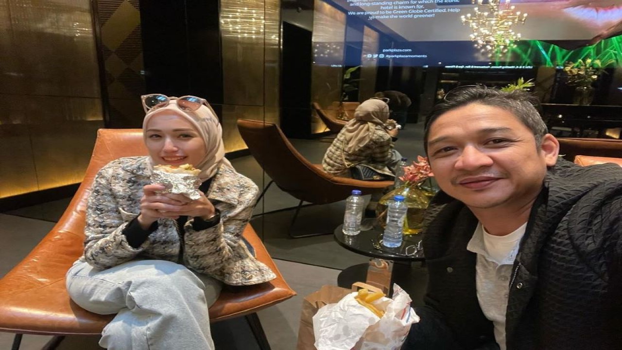 Musisi Pasha Ungu dan Istrinya Adelia Pasha - Instagram @pashaungu_vm.