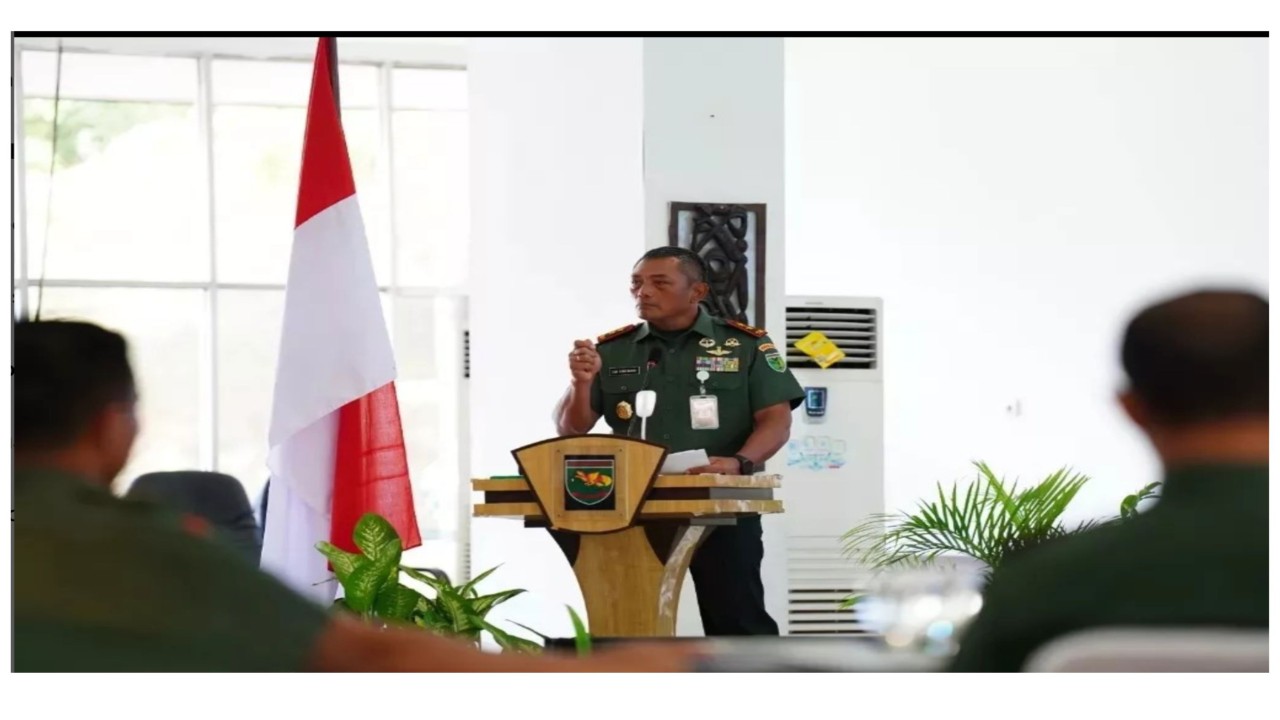Pangdam XVII/ Cenderawasih Mayjen TNI Izak Pangemanan (Sumber: Instagram @Kodam17)