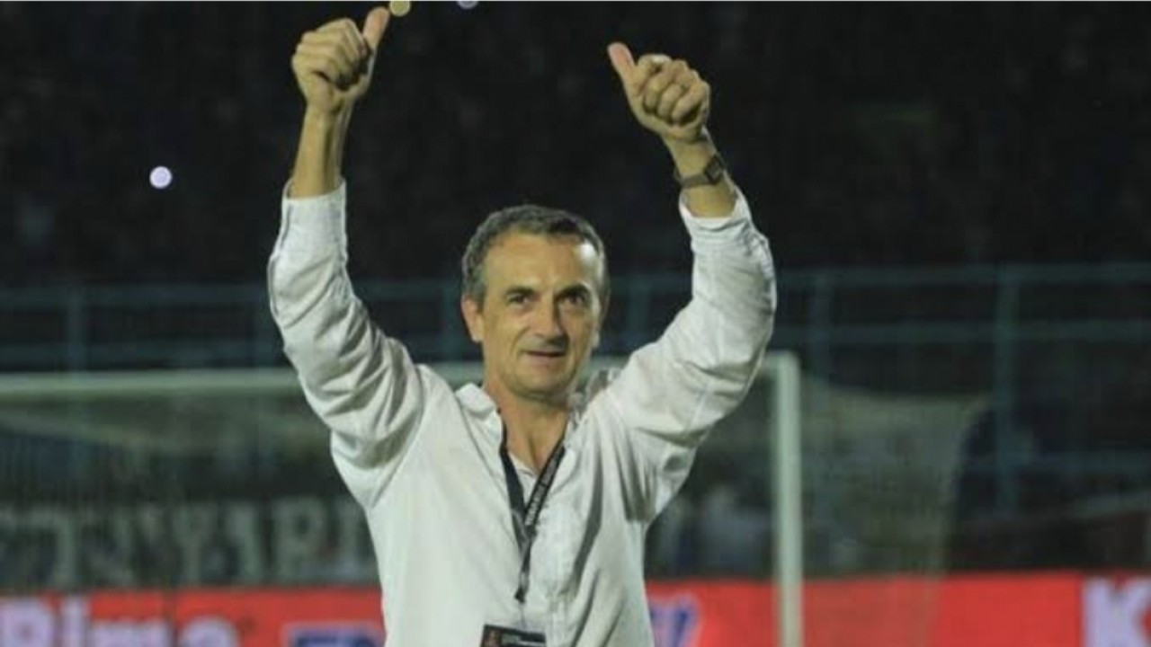 Pelatih Persis Solo, Milomir Seslija