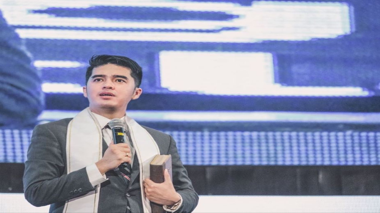 Pendeta Gideon Simanjuntak - foto: Instagram @gideonsmnjtk.