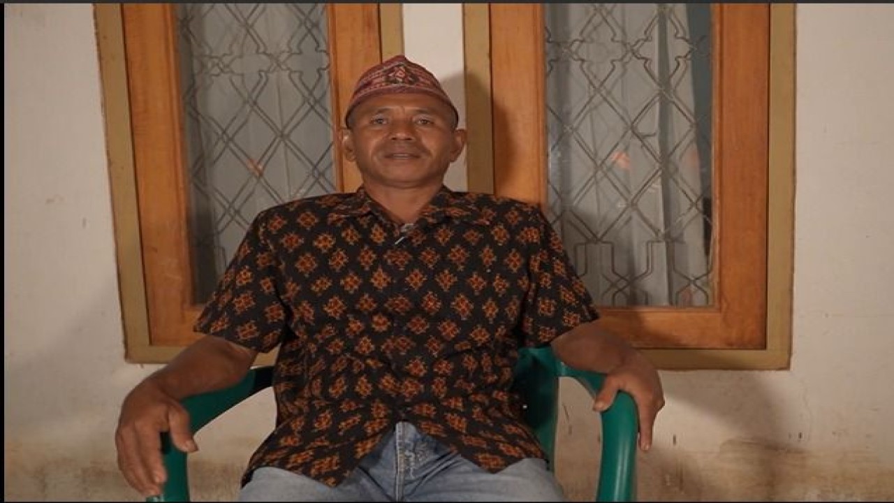 Tokoh Adat Wewo, Kecamatan Satarmese, Kabupaten Manggarai, Petrus Mararaget menyampaikan dukungan pengembangan PLTP Ulumbu. Foto: Istimewa