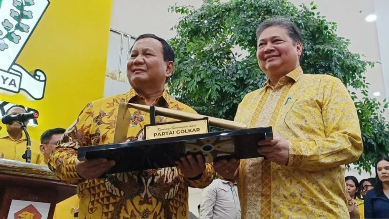 Ketum Gerindra sekaligus capres nomor urut 2, Prabowo Subianto dan Ketua Umum Partai Golkar Airlangga Hartarto. (Antara)