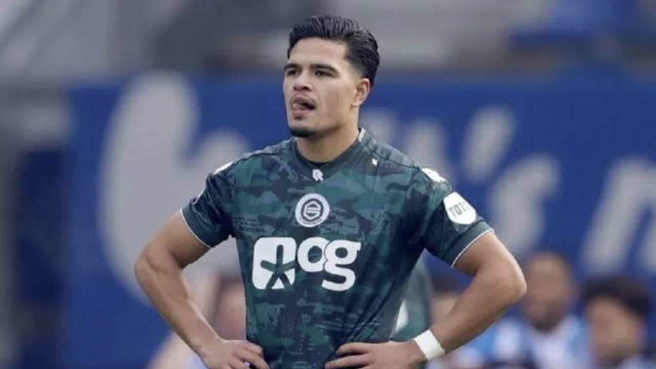 Pemain keturunan naturalisasi Indonesia, Ragnar Oratmangoen