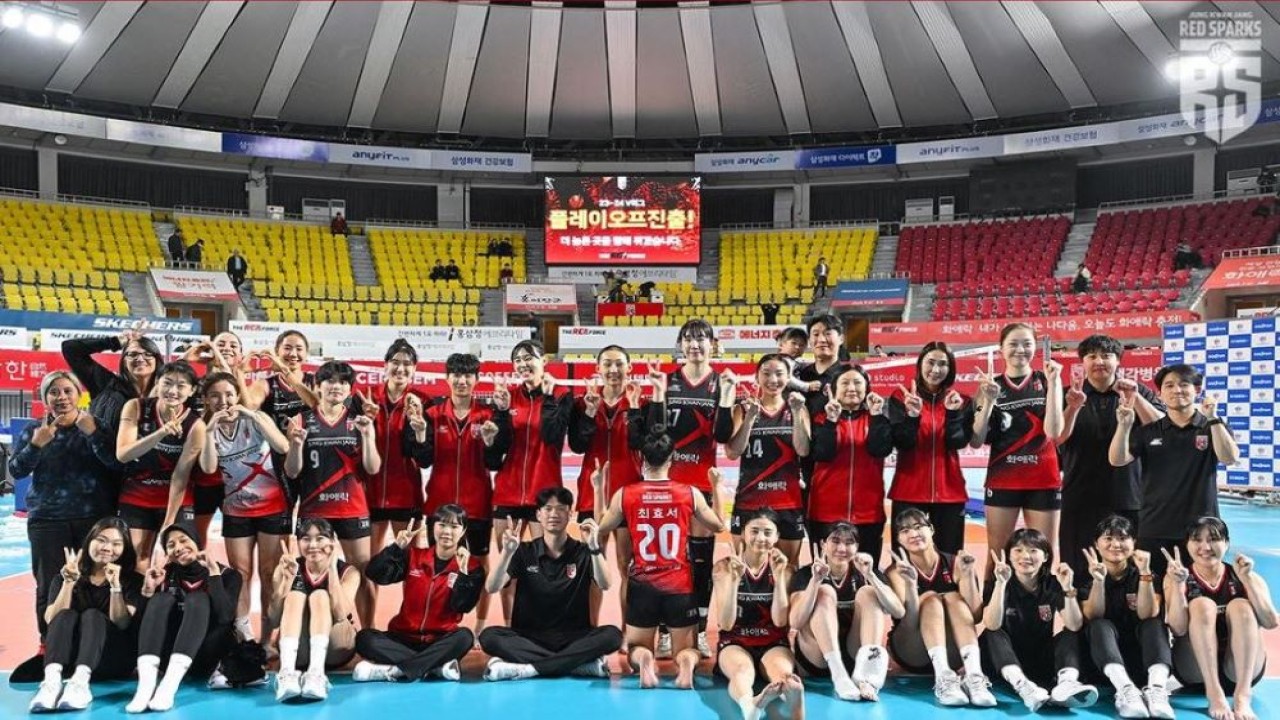 Red Sparks memastikan akan menjalani laga persahabatan dengan tim all star Indonesia. (Foto: Instagram @red_sparks)