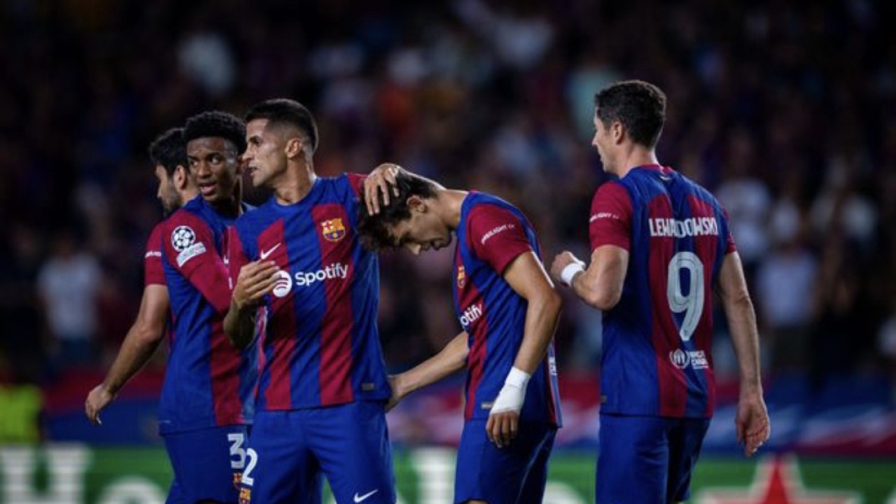 Selebrasi skuad Barcelona di laga Liga Champions