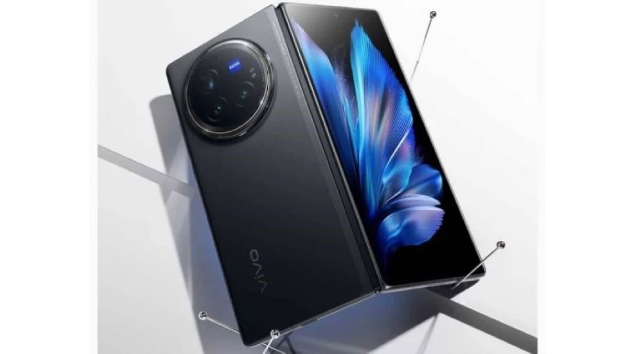 Vivo X Fold 3 diperkirakan akan debut sebagai perangkat paling ringan dalam sejarah ponsel lipat. (Foto: Gizmochina)