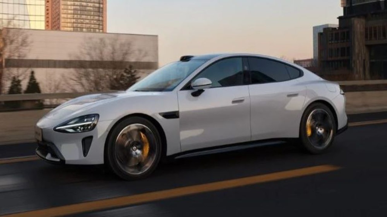 Xiaomi resmi meluncurkan mobil listrik pertamanya, SU7, di China. (Foto: Gizmochina)