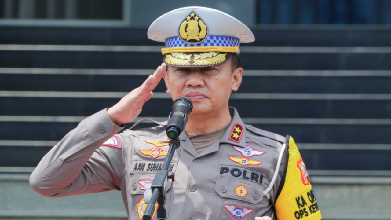 Polri Irjen Pol. Aan Suhanan melepas tim Perwira Pengamat Wilayah (Pamatwil) Operasi Ketupat 2024.
