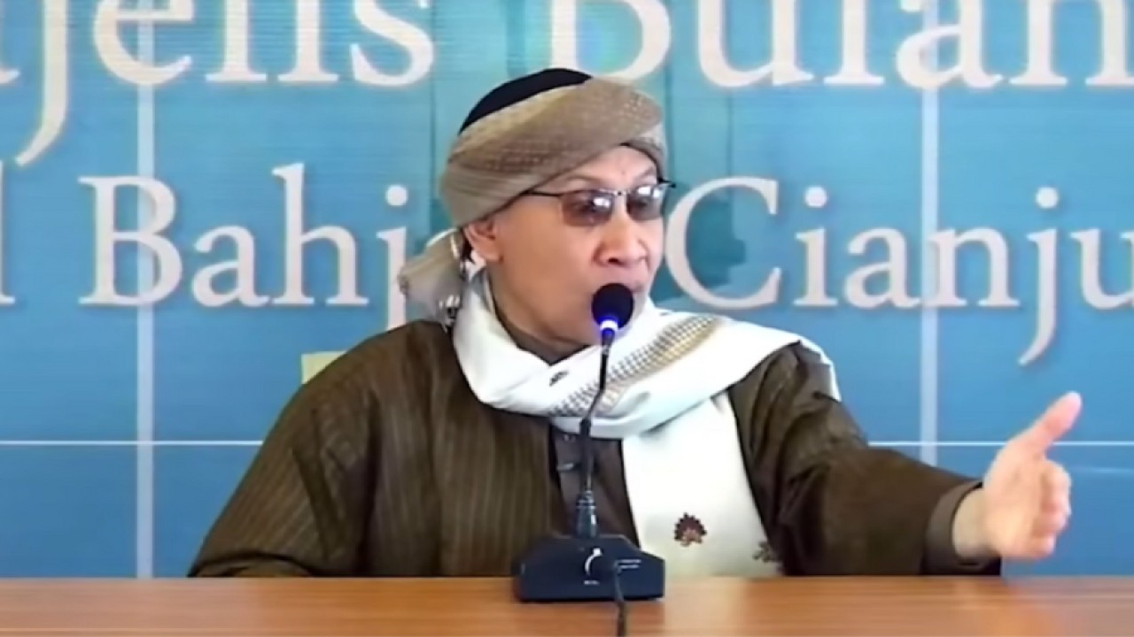 Buya Yahya (YouTube Al-bahjah tv