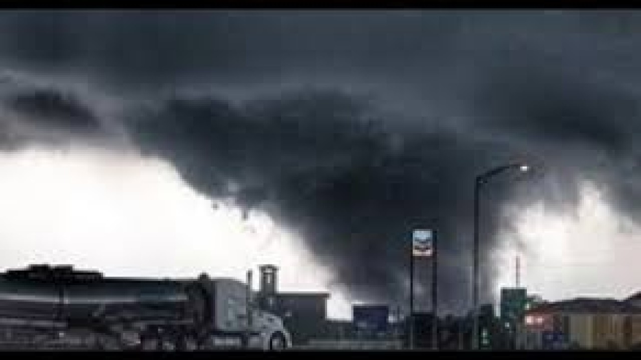 Bencana tornado melanda kota Guangzhou/ist