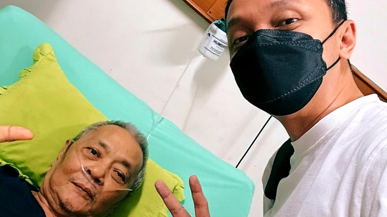 Iga Massardi saat membesuk Yudhistira Massardi/Instagram