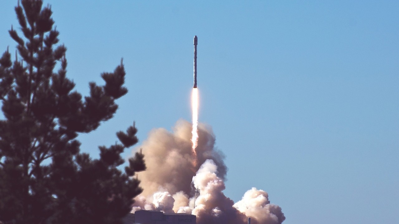 Ilustrasi rudal/roket (Pixabay)