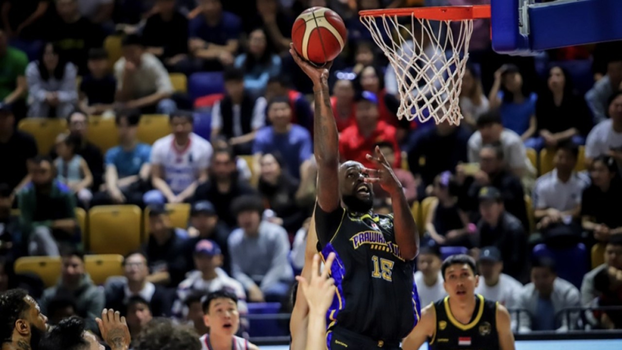 Laga Prawira Bandung vs Ulaanbaatar Xac Broncos di BCL Asia 2024 Qualifiers