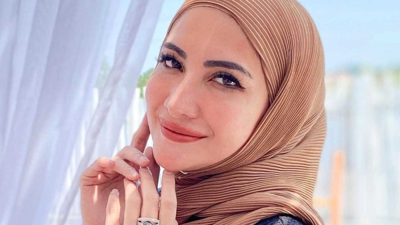 Natalie Sarah (Instagram)