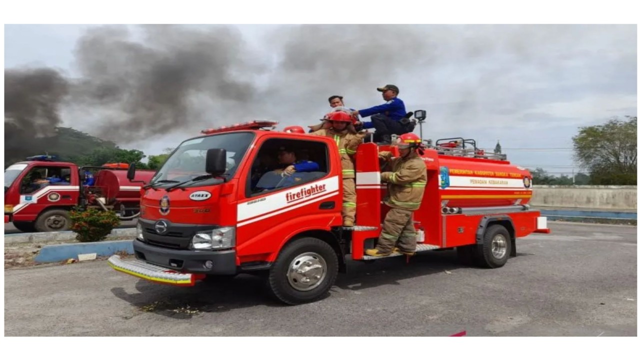 Ilustrasi Pemadam Kebakaran (Sumber: ANTARA)