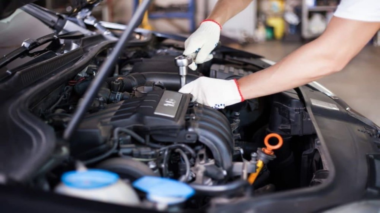 Penting untuk melakukan perawatan mobil usai melakukan perjalanan jauh mudik lebaran. (Foto: Toyota of Clermont)