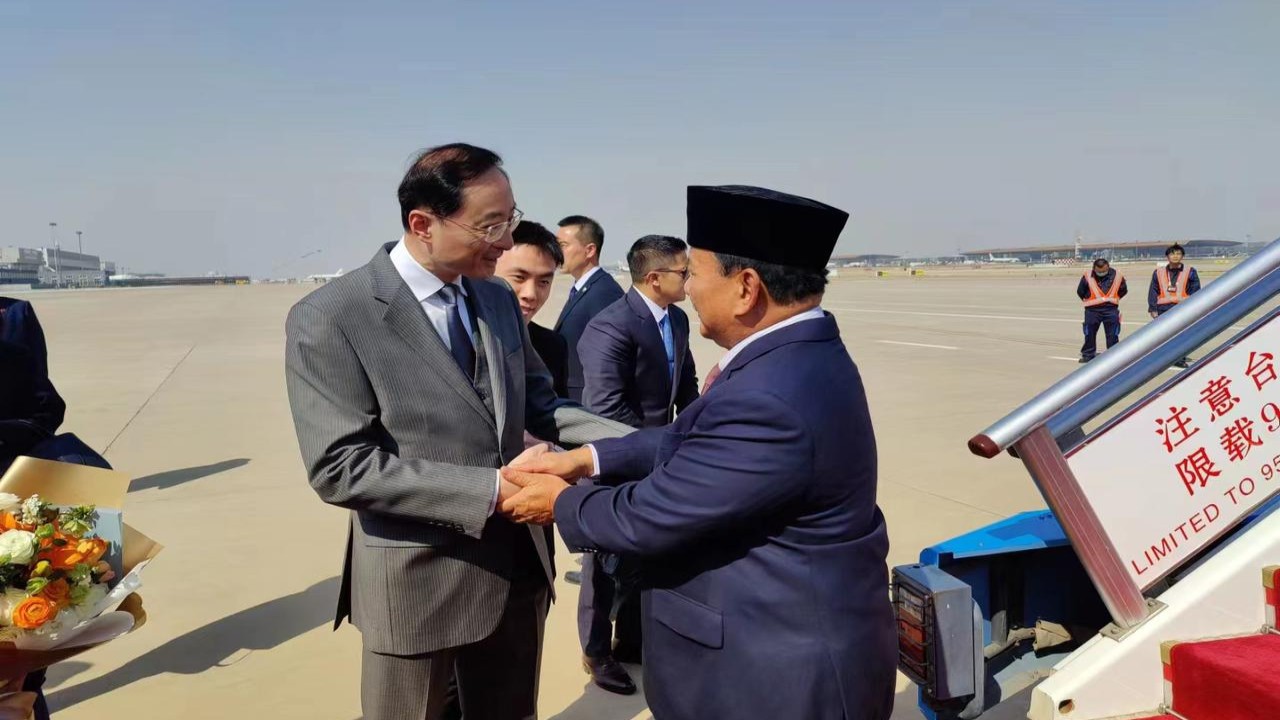 Menteri Pertahanan RI Prabowo Subianto tiba di Beijing