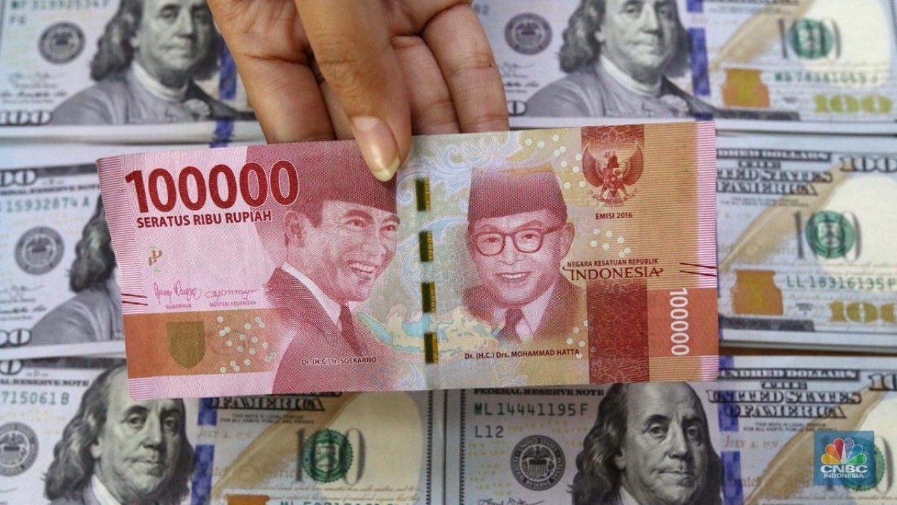 Mata uang Rupiah dan Dolar AS/ist