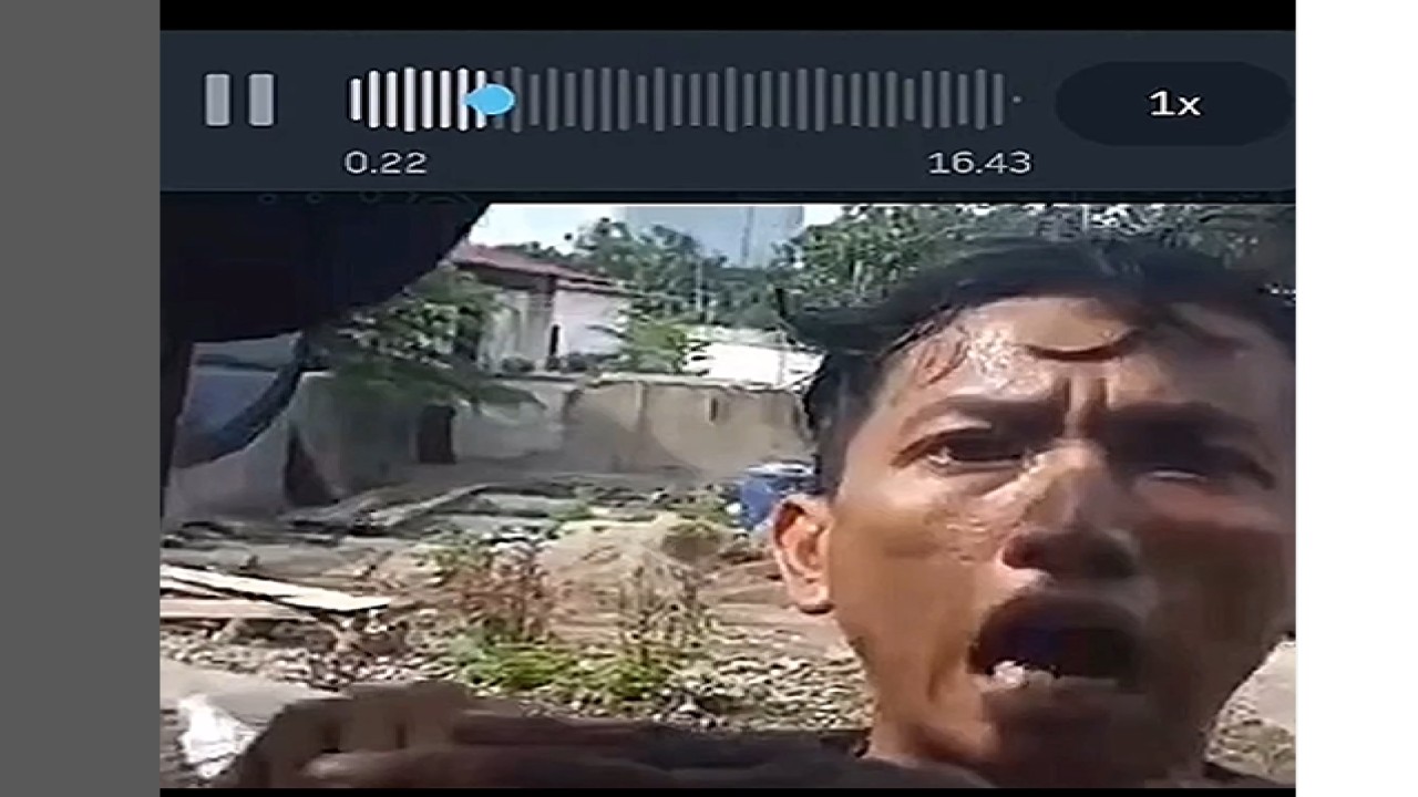 Seorang pria melakukan pemalakan terhadap sopir bus - tangkapan layar Instagram