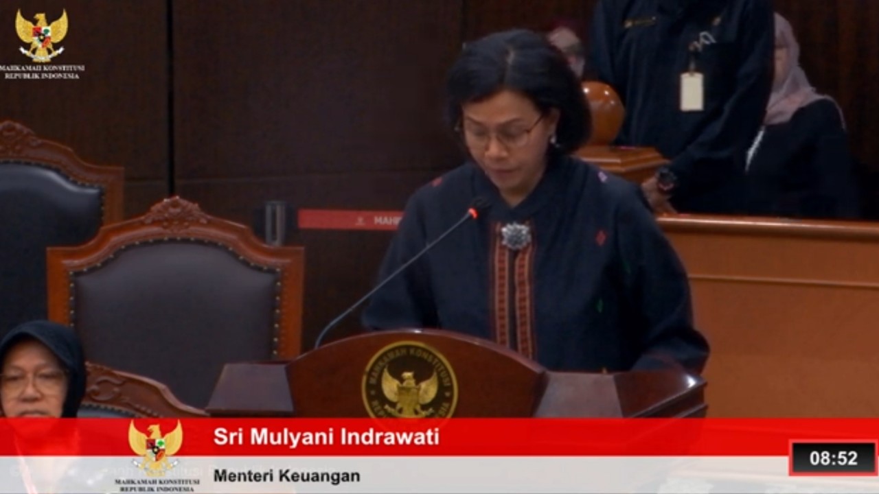 Menkeu Sri Mulyani dalam sidang sengketa hasil Pilpres 2024 di Mahkamah Konstitusi. (YouTube)