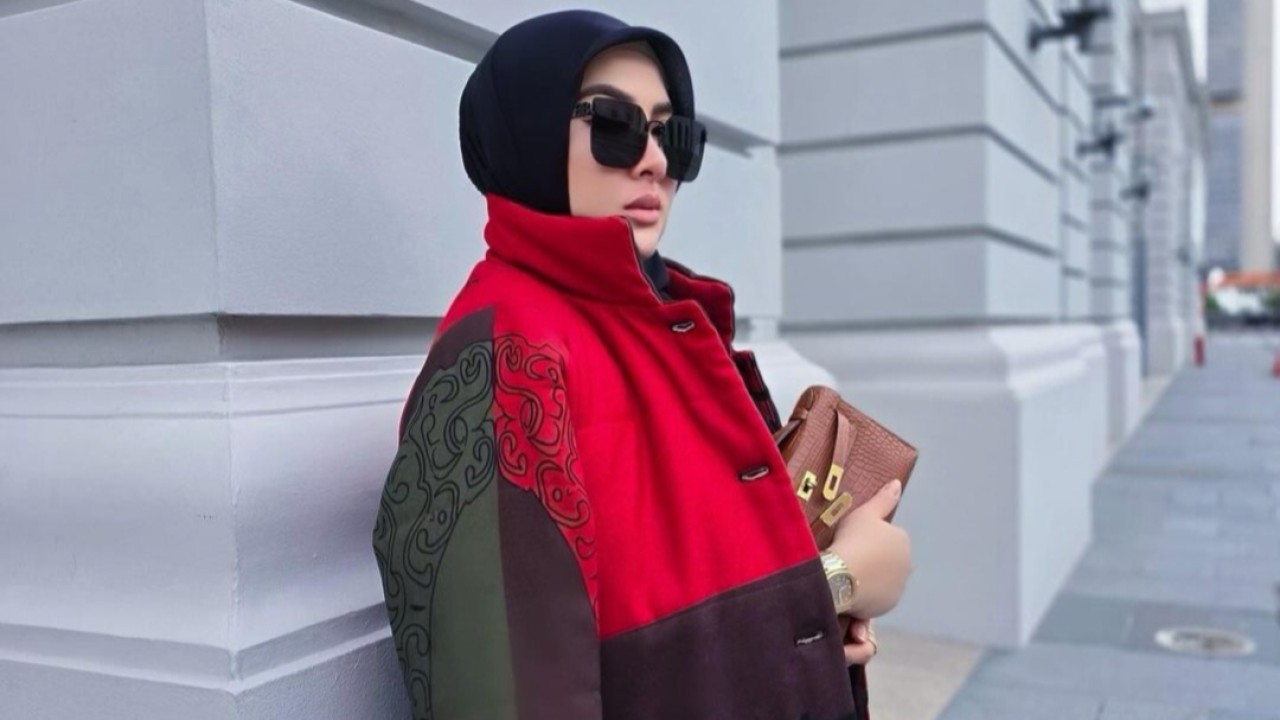 Syahrini (Instagram)