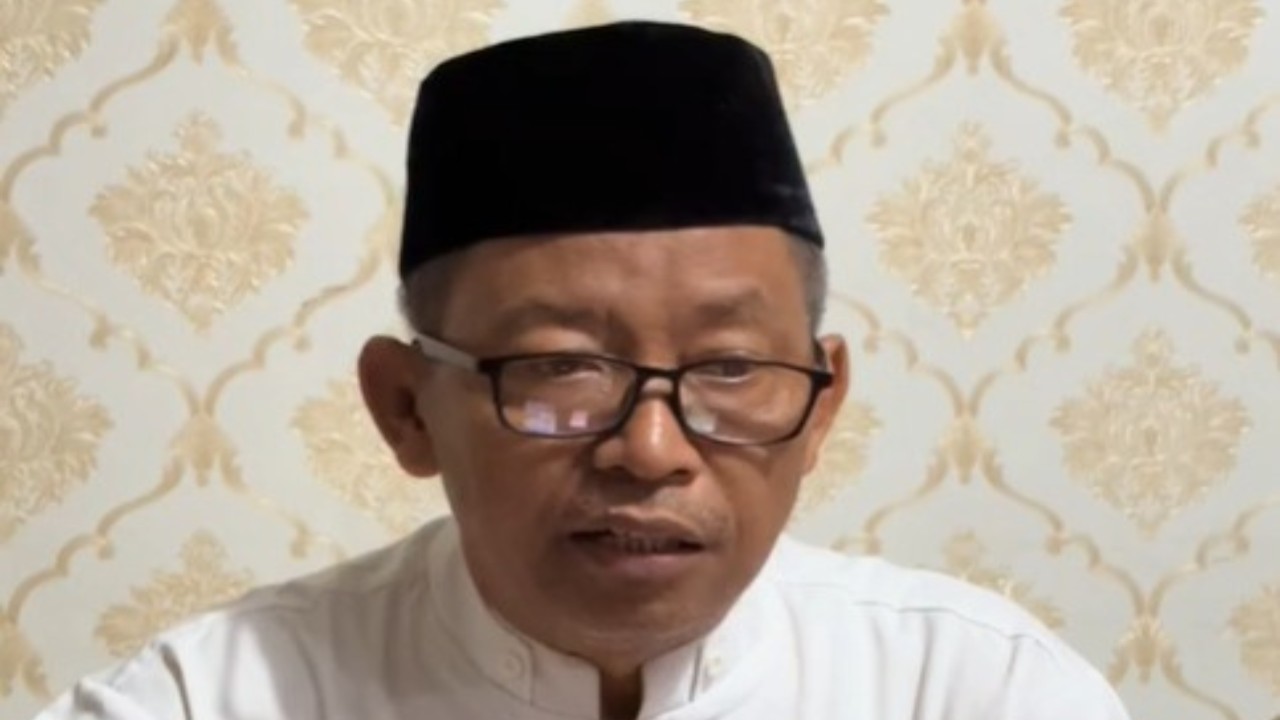 Tangkap layar - Untung Cahyono mengungkapkan klarifikasi dan permintaan maaf. (TikTok @harminantofx)