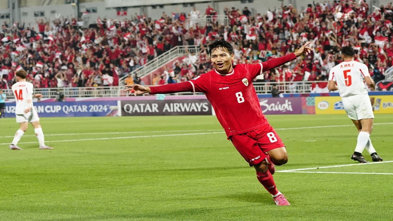 Witan Sulaeman tampil memukau saat Indonesia berhasil mengalahkan Yordania 4-1 di laga terakhir grup A Piala Asia U-23 2024. (dok PSSI)