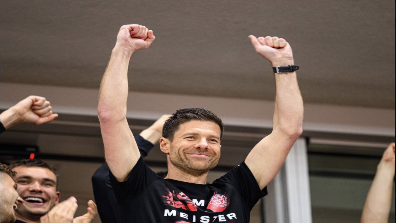 Pelatih Bayer Leverkusen, Xabi Alonso