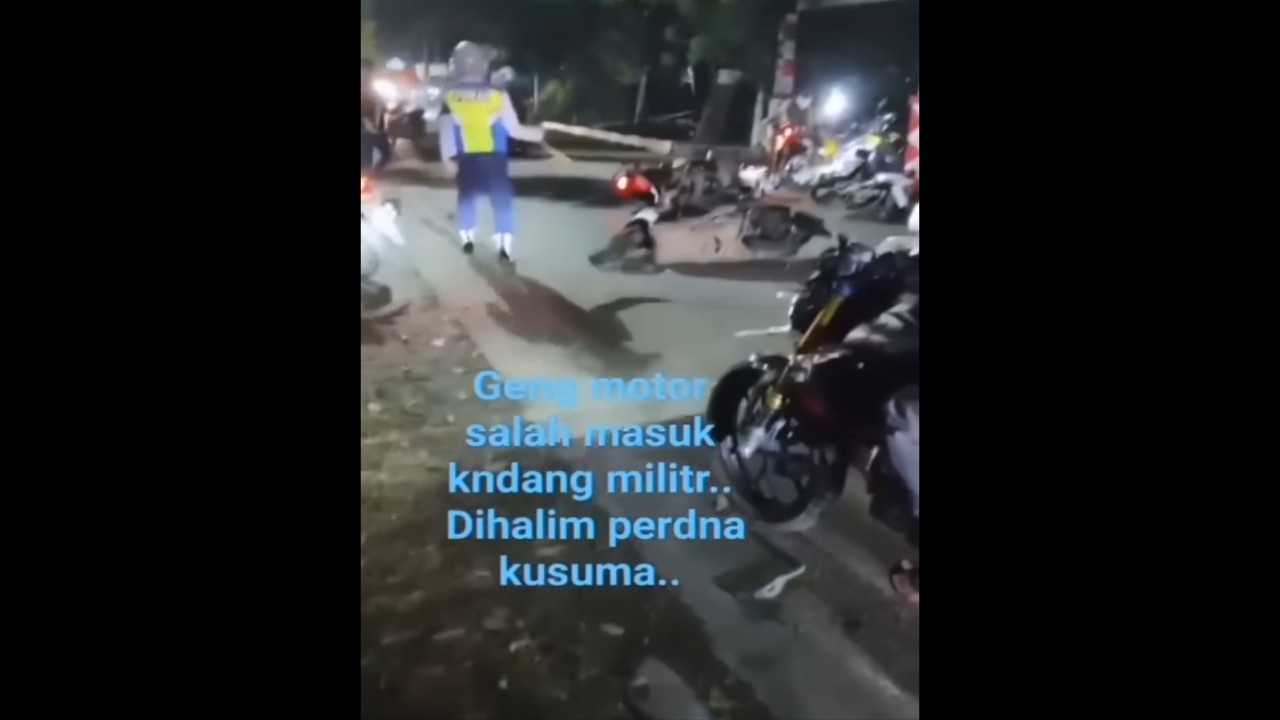 Tangkap layar - Aparat kepolisian dan militer amankan geng motor. (Instagram)