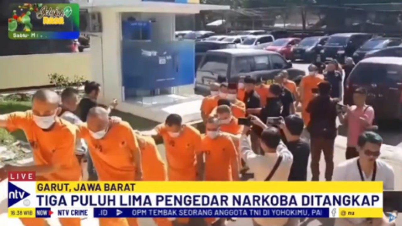 Dua oknum guru SD di Garut ditangkap karena terlibat jaringan peredaran narkoba bersama puluhan pelaku lainnya/tangkapan layar NTV