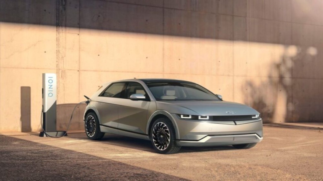 Mobil listrik Hyundai Ioniq 5. (Foto: Reuters)