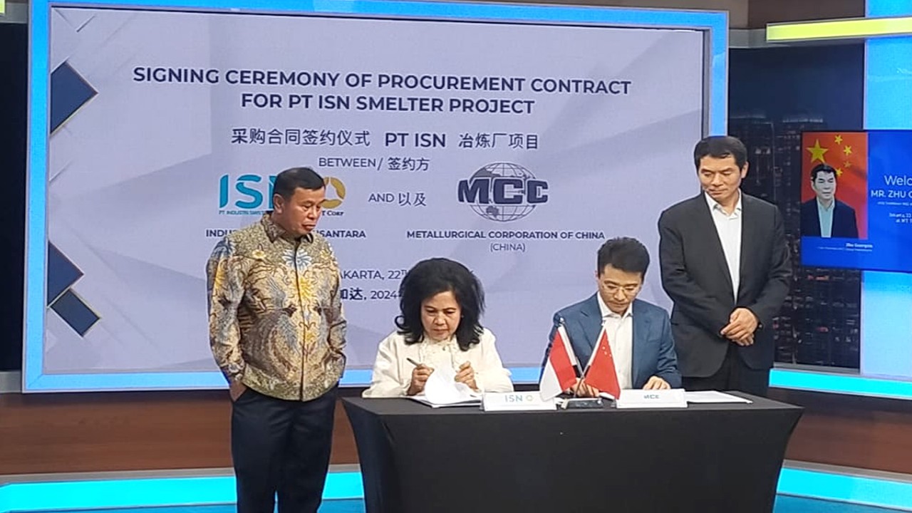 Acara penandatangan kontrak atau Signing Ceremony Procurement Contract PT ISN Smelter Project Between PT ISN-NT Corp dan MCC International dilakukan langsung oleh Presiden Direktur PT ISN,  Lince Berliana Tobing    dan Presiden Director of MCC Indonesia, Cao Xiaowei didampingi dan disaksikan oleh Presiden Komisaris NT Corp, Nurdin Tampubolon dan Vice Chairman,MCC Group, Zhu Guangxia