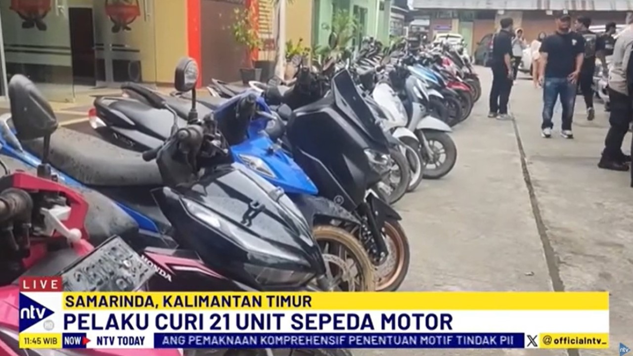 Kakek SH nekat melakukan aksi pencurian puluhan unit sepeda motor berbagai merek seorang diri dalam kurun waktu satu bulan belakangan ini.