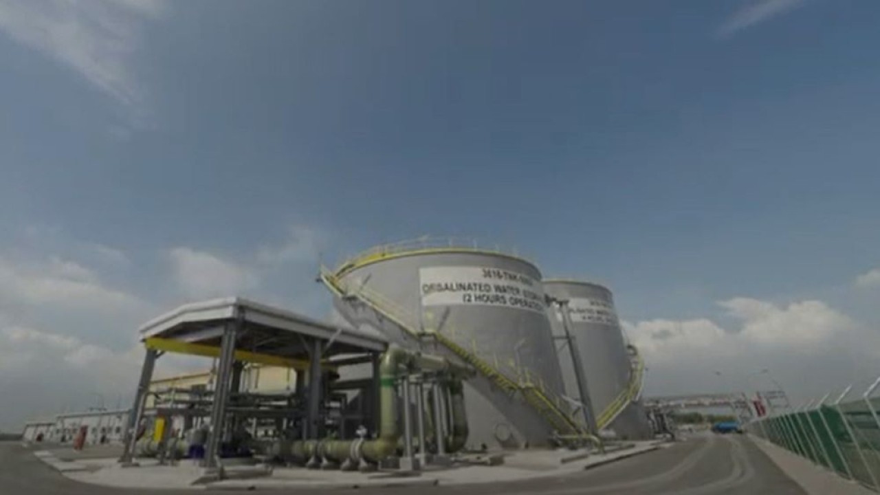 Smelter PT Freeport Indonesia merupakan fasilitas pemurnian tembaga dengan desain Jalur tunggal terbesar di dunia/istimewa