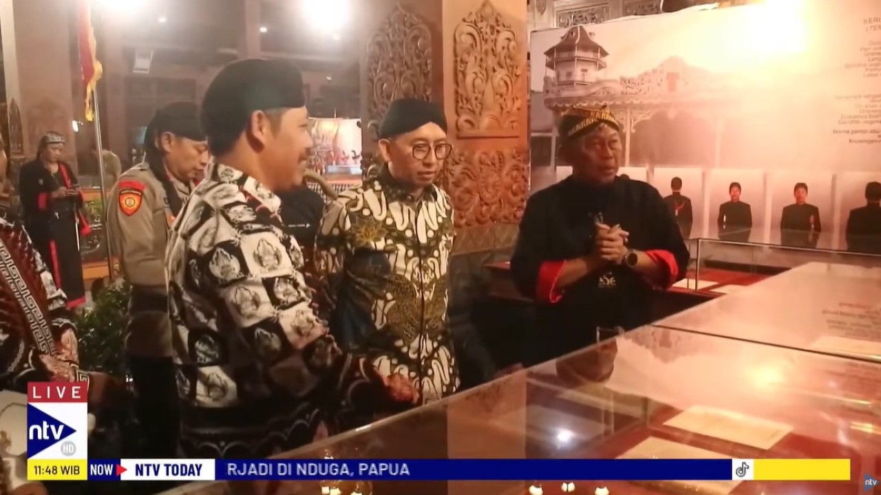Pameran Pusaka Nusantara ini digelar di Pendopo Kabupaten Ponorogo mulai Kamis (4/7/2024) malam hingga Sabtu (6/7/2024).
