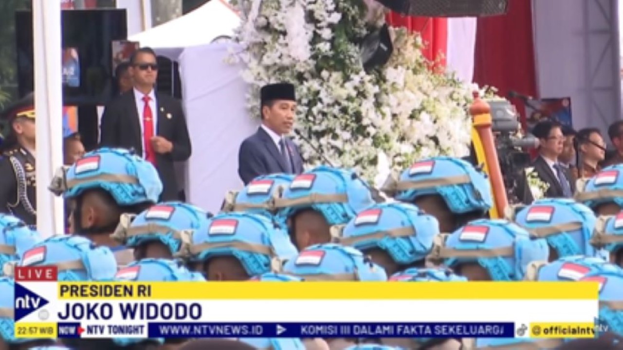 Presiden Joko Widodo (Jokowi) menyampaikan pidato pada HUT ke-78 Bhayangkara di Monas, Jakarta