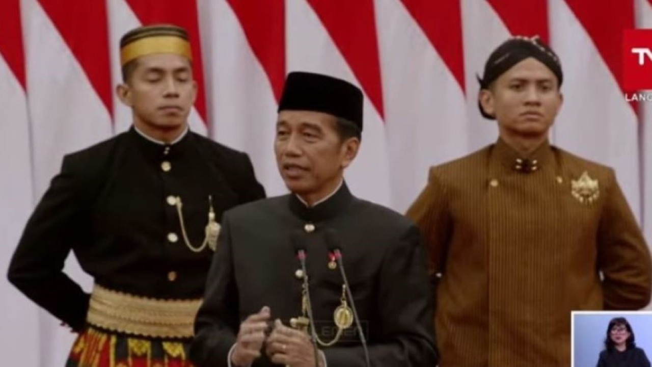 Presiden Joko Widodo (Jokowi) dalam pidatonya pada Sidang Tahunan MPR RI dan Sidang Bersama DPR dan DPD RI Tahun 2024, di Gedung Nusantara I Kompleks Perkantoran MPR/DPR/DPD RI, Jakarta, Jumat (16/08/2024). (Foto: YouTube MPR RI)
