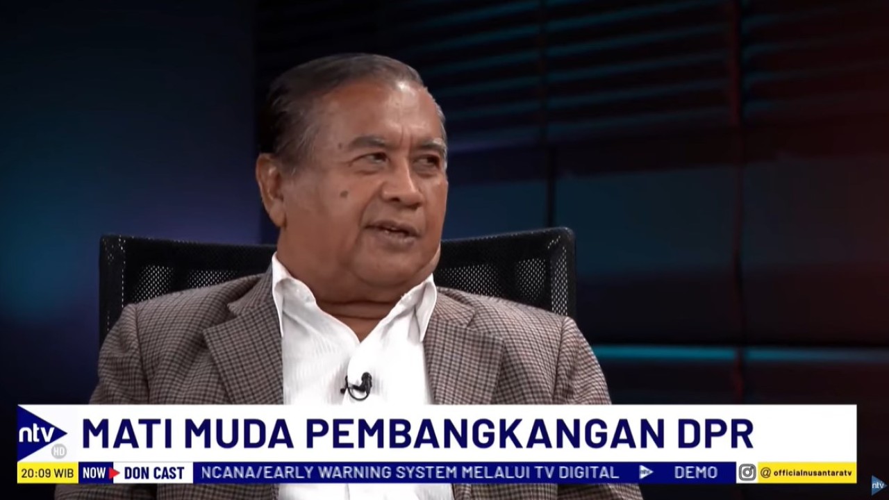 Hakim Konstitusi 2003-2008, Maruarar Siahaan saat tampil sebagai bintang tamu dalam Program DonCast di Nusantara TV yang dipandu jurnalis senior Don Bosco Selamun dan Tascha Liudmila, Kamis, 22 Agustus 2024.
