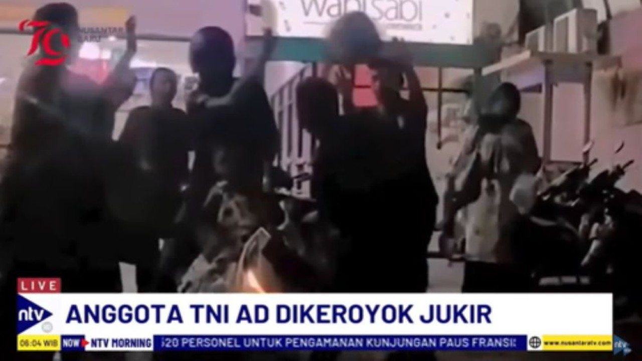 Anggota TNI dikeroyok dua juru parkir di Kota Palembang