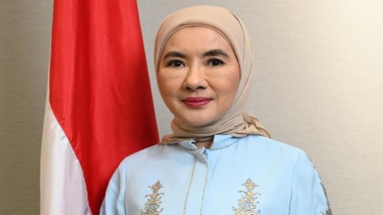 Direktur Utama PT Pertamina (Persero) Nicke Widyawati menghadiri upacara HUT ke-79 Kemerdekaan RI bersama Presiden Jokowi di Ibu Kota Nusantara (IKN), Sabtu, 17 Agustus 2024. (Foto: Dok/Istimewa)