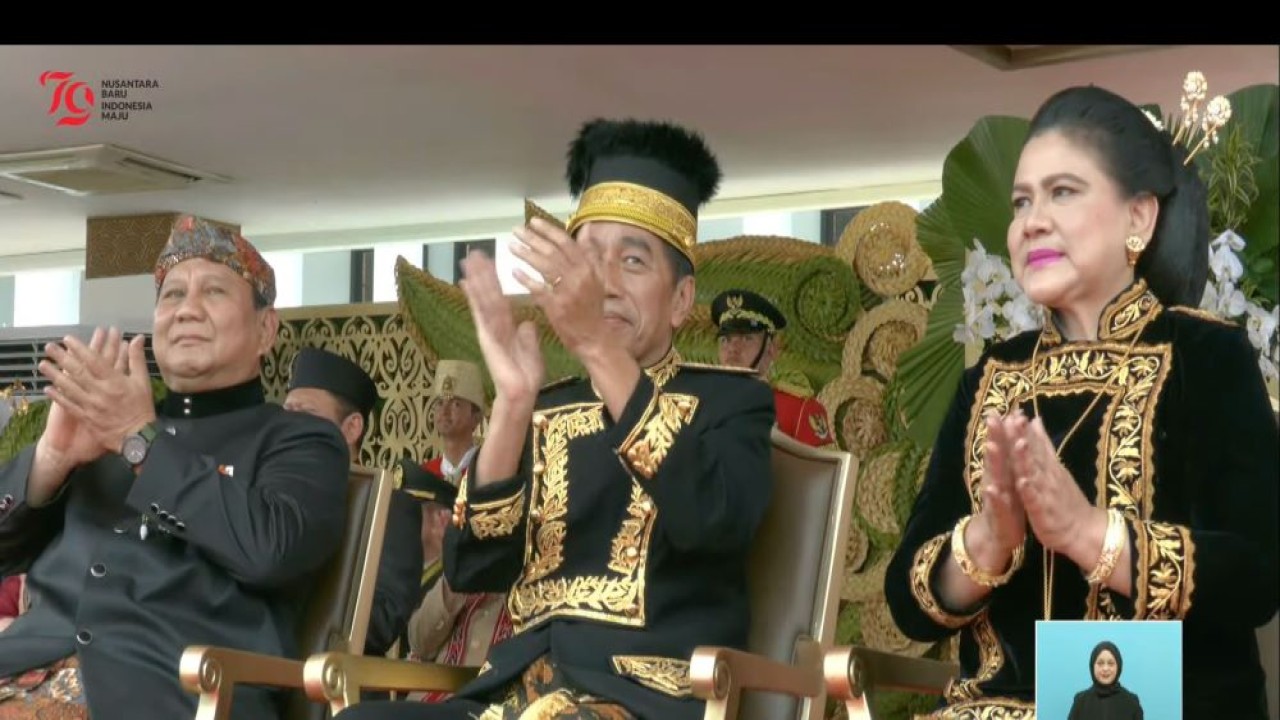 Jokowi dan Prabowo Duduk Berdampingan Saat Upacara HUT ke-79 RI di IKN/ist