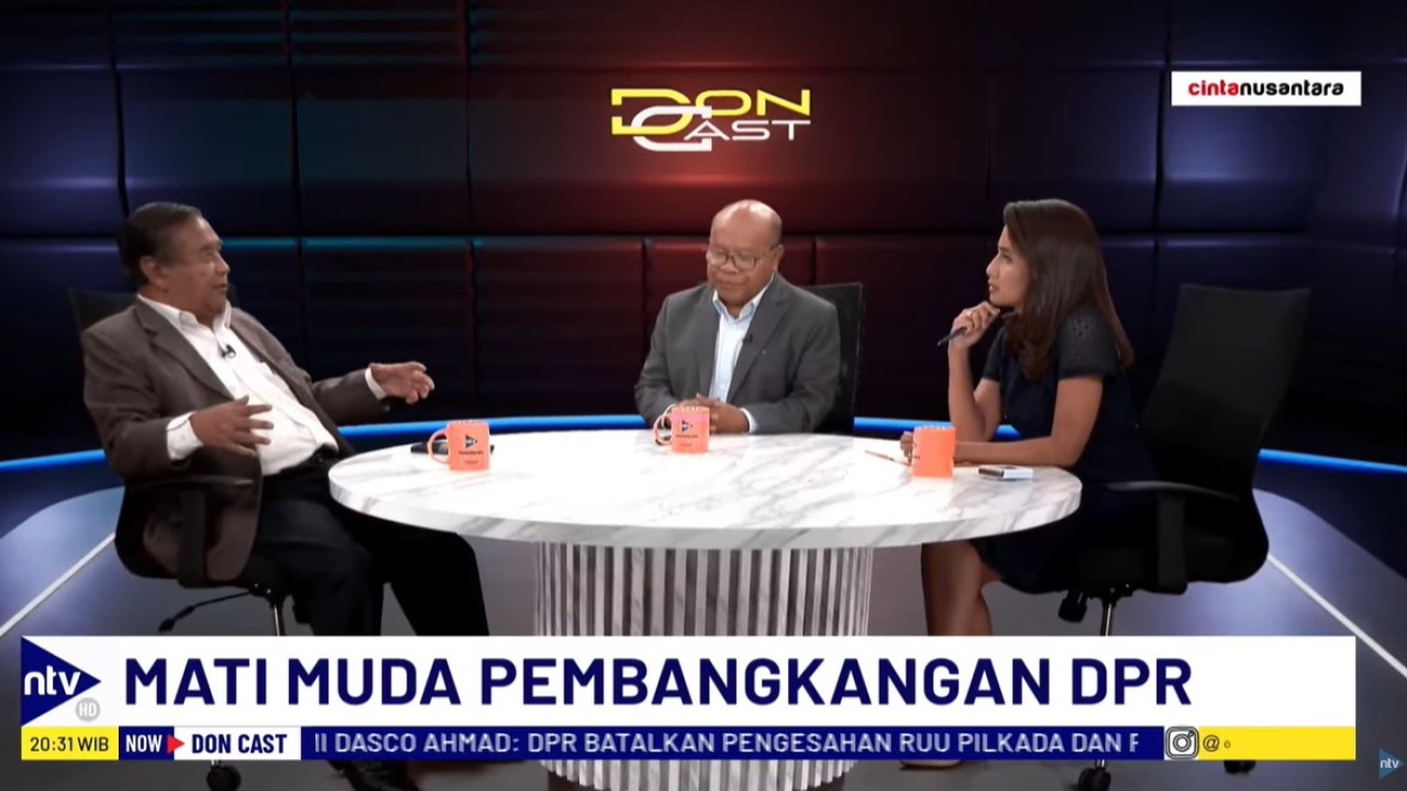 Hakim Konstitusi 2003-2008, Maruarar Siahaan saat tampil sebagai bintang tamu dalam Program DonCast di Nusantara TV yang dipandu jurnalis senior Don Bosco Selamun dan Tascha Liudmila, Kamis, 22 Agustus 2024.