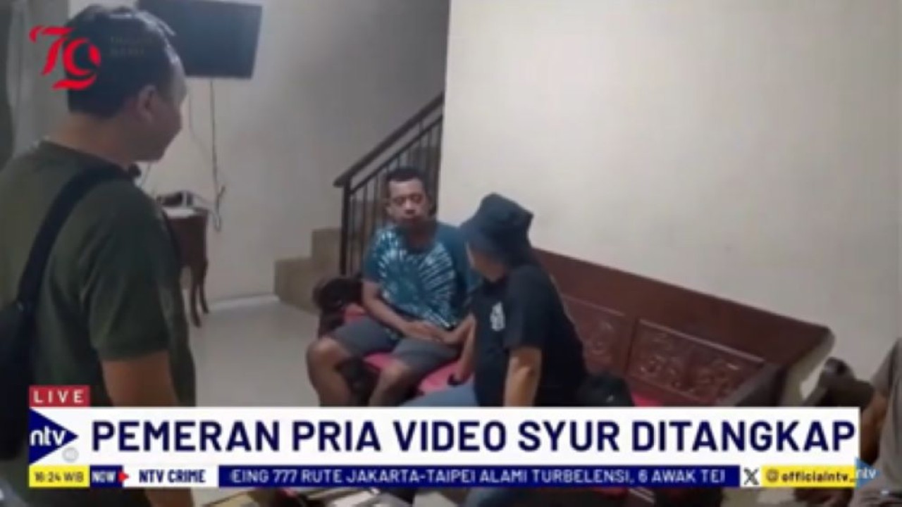 AP penyebar sekaligus pemeran video syur dengan anak mantan vokalis Naif David Bayu diringkus polisi di rumahnya