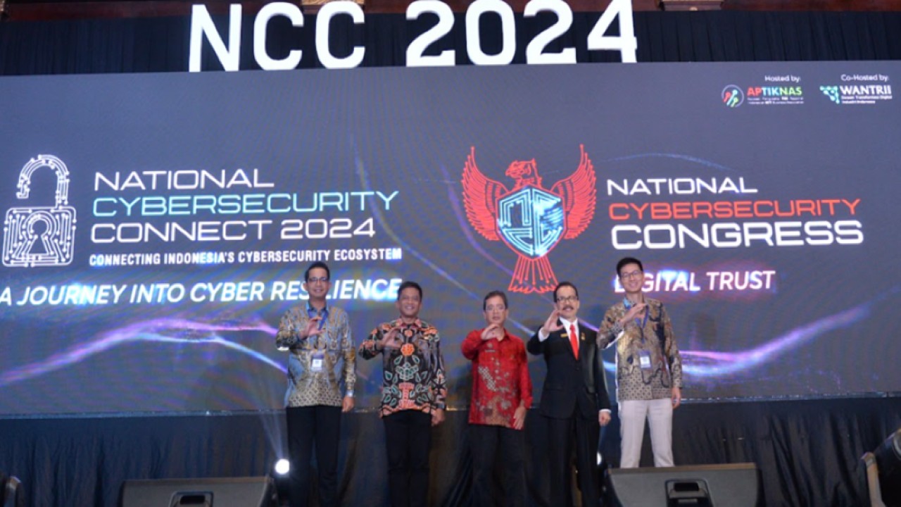Huawei memperkenalkan solusi-solusi keamanan digitalnya, seperti teknologi anti-ransomware dan sistem perlindungan infrastruktur kritikal di ajang NCC 2024. (Foto: Istimewa)