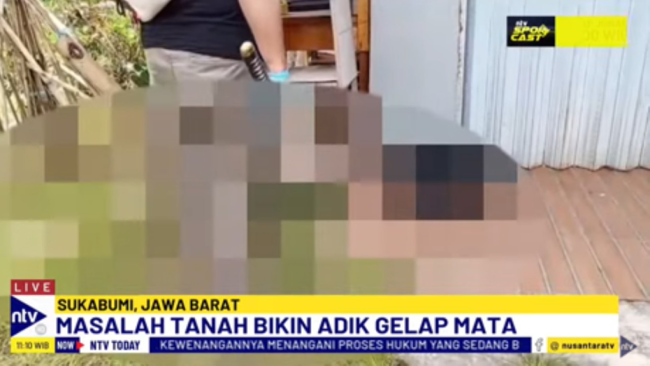 Polisi melakukan olah tempat kejadian perkara
