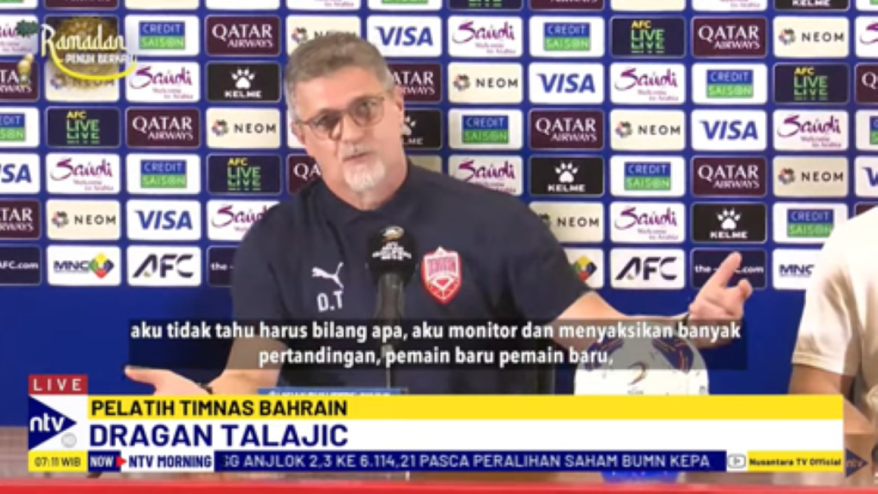 Pelatih Timnas Bahrain, Dragan Talajic dalam jumpa pers jelang laga kontra Timnas Indonesia