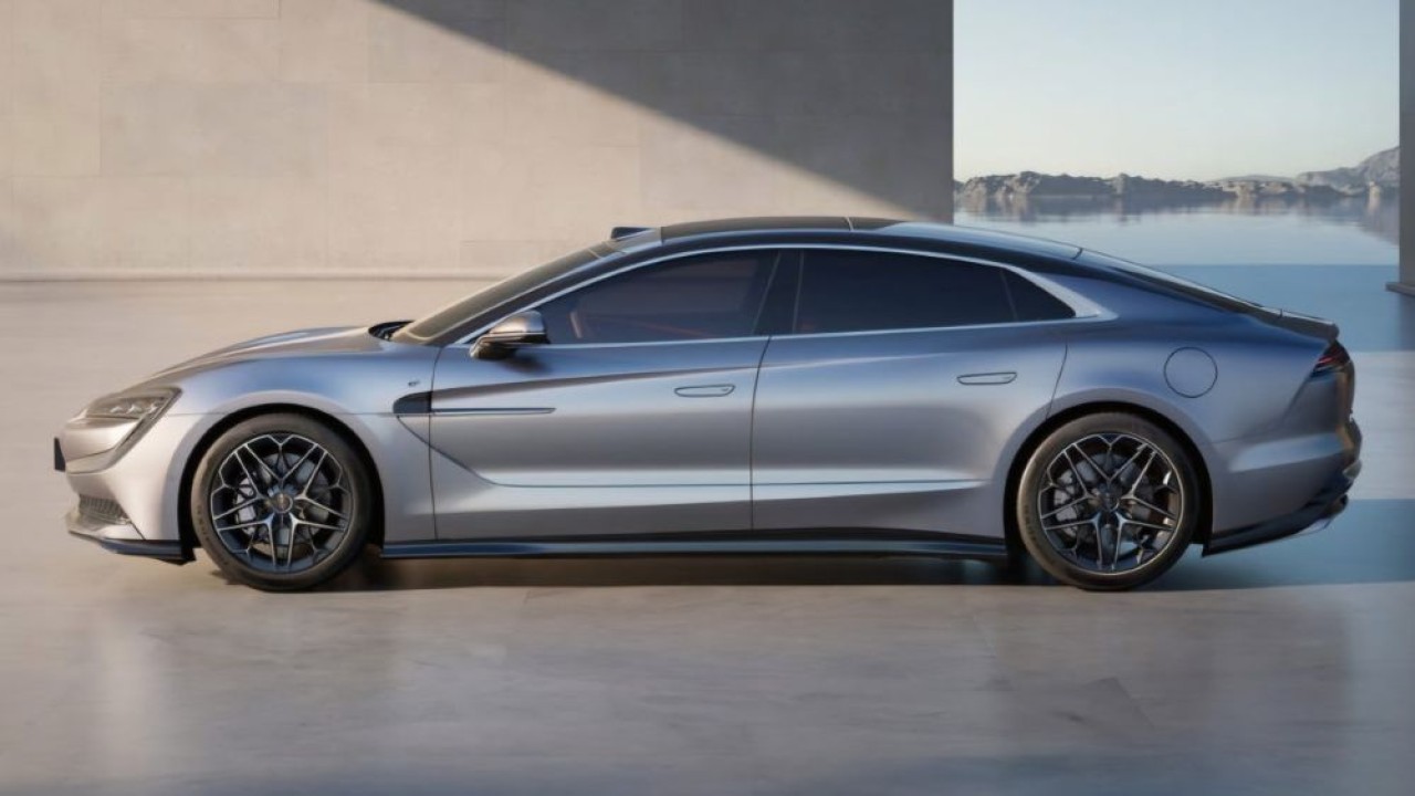 Yangwang U7 dari BYD Debut di China. (Foto: Istimewa via ArenaEV)