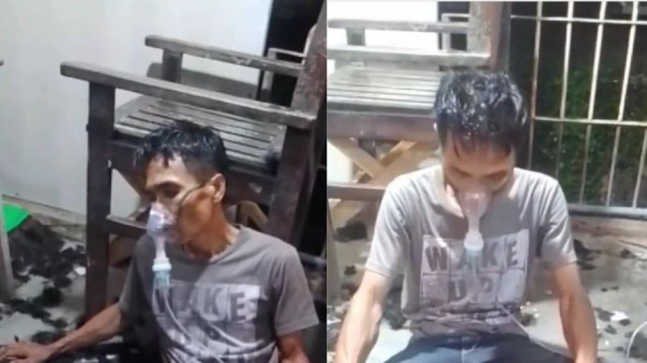 Seorang tukang cukur rambut yang terkapar kelelahan setelah melayani hingga 80 pelanggan dalam sehari. (Instagram)